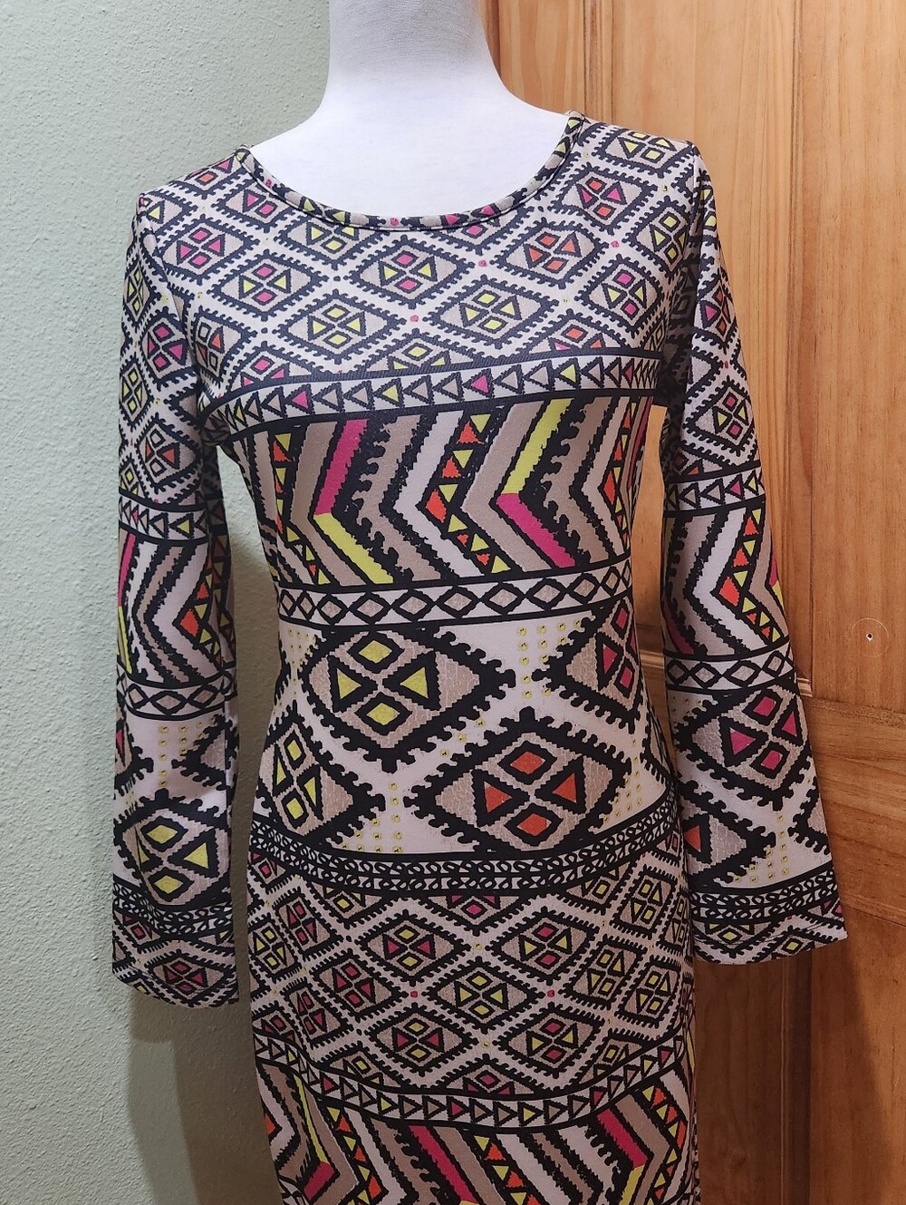 GB Black and Pink Geometric Long Sleeve Dress